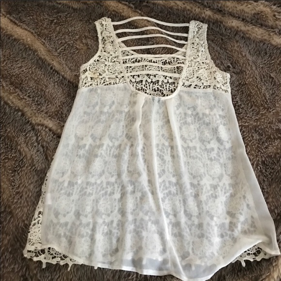 Cream tank top-Maurice’s - Picture 2 of 2